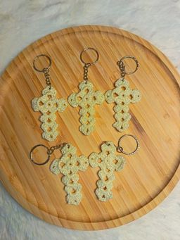 SMALL SIZE WHITE CREAM CROCHET CROSS 