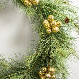 7" Cluster Plastic Ball Picks: Gold