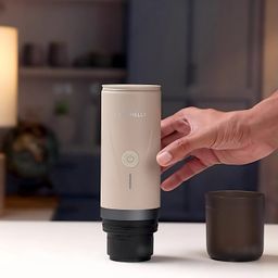 Outin Traveler Espresso Gift Set including Fikapresso Pro Coffee Machine + Case – Global Premium Edition by FlexTrade