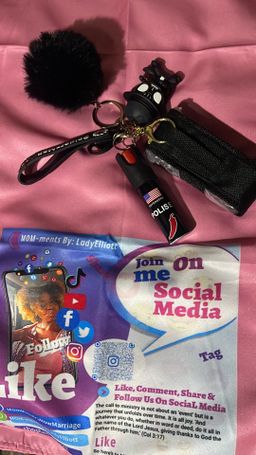 MOM-ments Defense Bundle 💪🛍️💕🛒