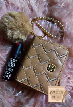 MOM-ments Defense Bundle 💪🛍️💕🛒