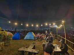 Area Camp Backpacker