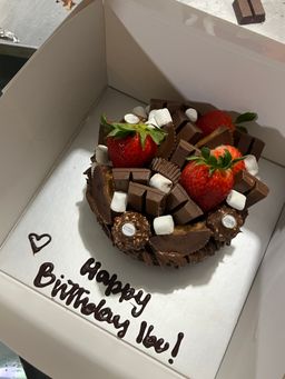 Custom Brownie Cake 🎂