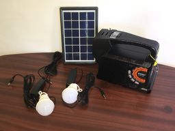 Panel solar con Focos