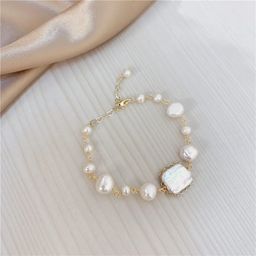 FreshPearl Charm Bracelet