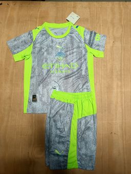 Man City Kids Away Grey/green 25/26