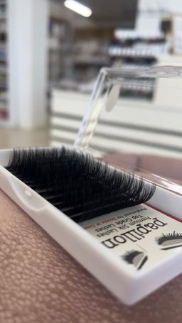 Papillion Lashes Extension Box 