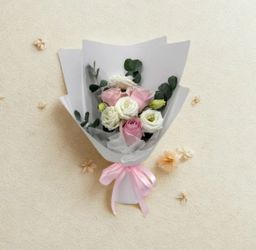 Fresh Roses Eustoma Bouquet