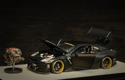 PGM MODEL 1/64 NISSAN SKYLINE GT-R (R35) ROCKET BUNNY