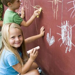 Jar Meló – Sidewalk Chalk Washable – 24 Colour Kit