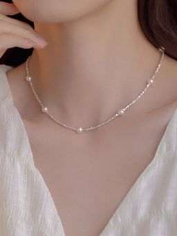 pearl necklace