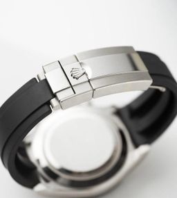 Tag Heuer Carrera Calibre Edition – Premium Performance & Precision — flextrade.shop