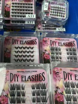 Korean animate lashes 