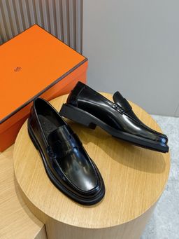 Hermés