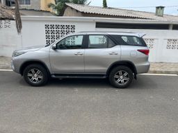 TOYOTA FORTUNER 2024 7places