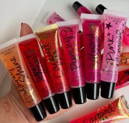 gloss Victoria's spirit