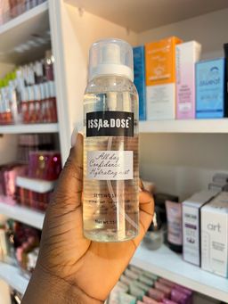Fixateur Issa &Dose setting spray