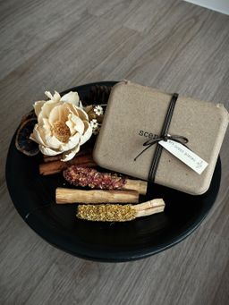 Palo Santo Sacred Bloom Box