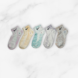 [10217] - 3 Pairs Women’s Low-Cut Cotton Socks – Trendy, Breathable & Sweat-Absorbing 