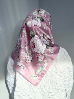 Vintage Rose in Mauve