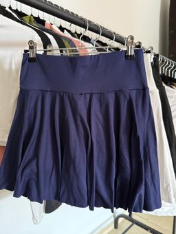 Faldas Soft Fit (Tela Suave) — Talla L