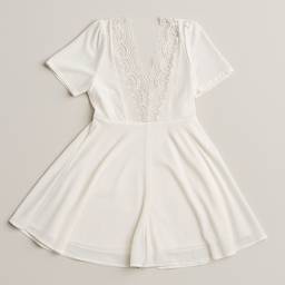 Vestido blanco con encaje frontal y falda en vuelo - Size M