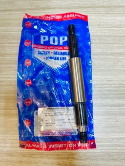 FRONT WHEEL AXLE (VE) 643772r