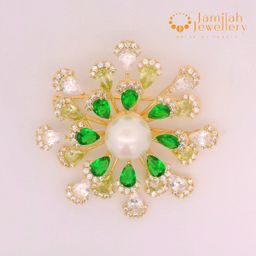 Brooch 18k Gold Plated Ocean Pearl