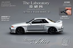 THE LABORATORY MODEL 1/64 SKYLINE R32 WIDEBODY GARAGE ACTIVE - TITANIUM SILVER