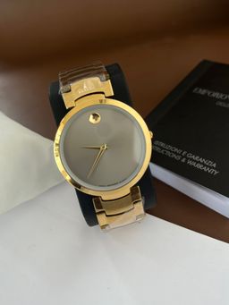 MONTRE MOVADO 