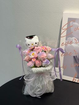 (GD011) Graduation Kitty Soap Flower Transparent Bouquet