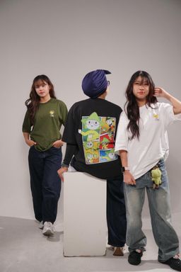 Oversized T-Shirt (ASG14) Design 1 (Pixelated)