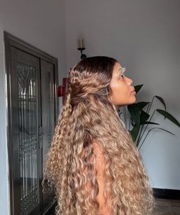 28” blonde loose coils blend