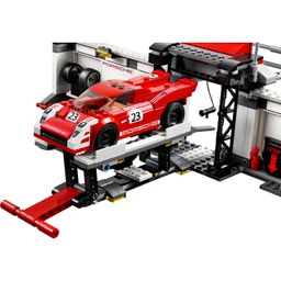 LEGO Porsche 919 Hybrid and 917K Pit Lane Set 75876