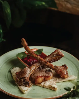 Lamb Chops اضلاع غنم (ريش)