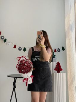 19 Stalk Christmas Tree Bouquet 