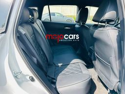 TOYOTA COROLLA CROSS 2025