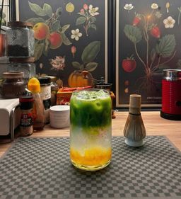 🍋 Yuzu Matcha Spritz