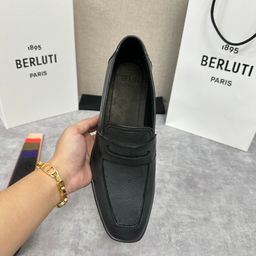 Berluti  