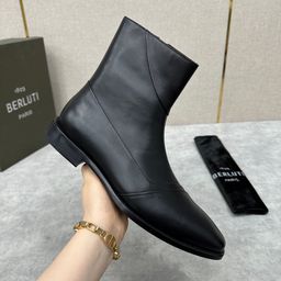 Berluti  