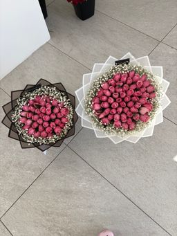 Pink Rose Bouquets With Baby’s Breath/Gyp 