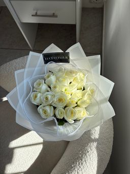 White Rose Bouquets with lace 