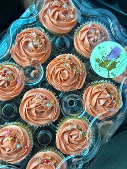 Cupcakes (Per dozen)