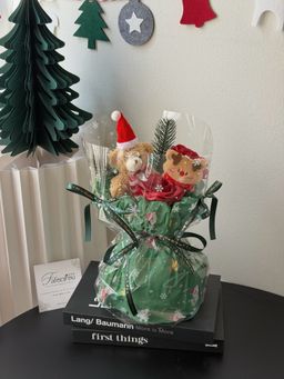 Christmas Transparent Bouquet  ( Green ) 