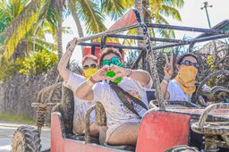 Family Buggy – 3 to 4 People (Price per Vehicle)