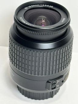 Nikon DX AF-S Nikkor 18-55mm f/3.5-5.6 G ED Zoom Lens