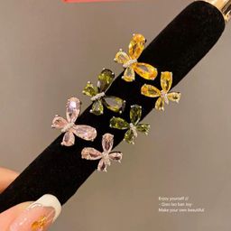 JWLE_0029 JWLE-0029	Diamond-platted rings 