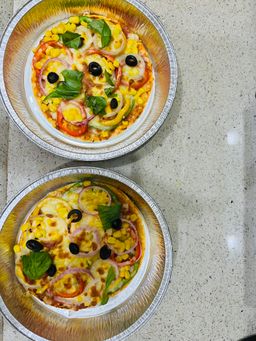 Vegetarian Signature Pizza