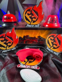 Flor succionadora y vibradora de pantis a control remoto 