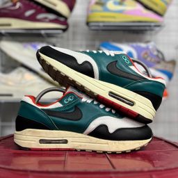 Air Max 1 Sneakers Nike 7.5UK